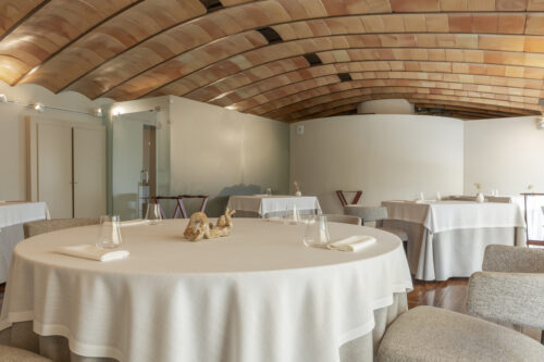 BARDAL Interior 01