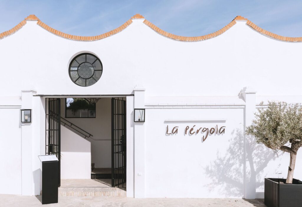 LA Pergola entrada